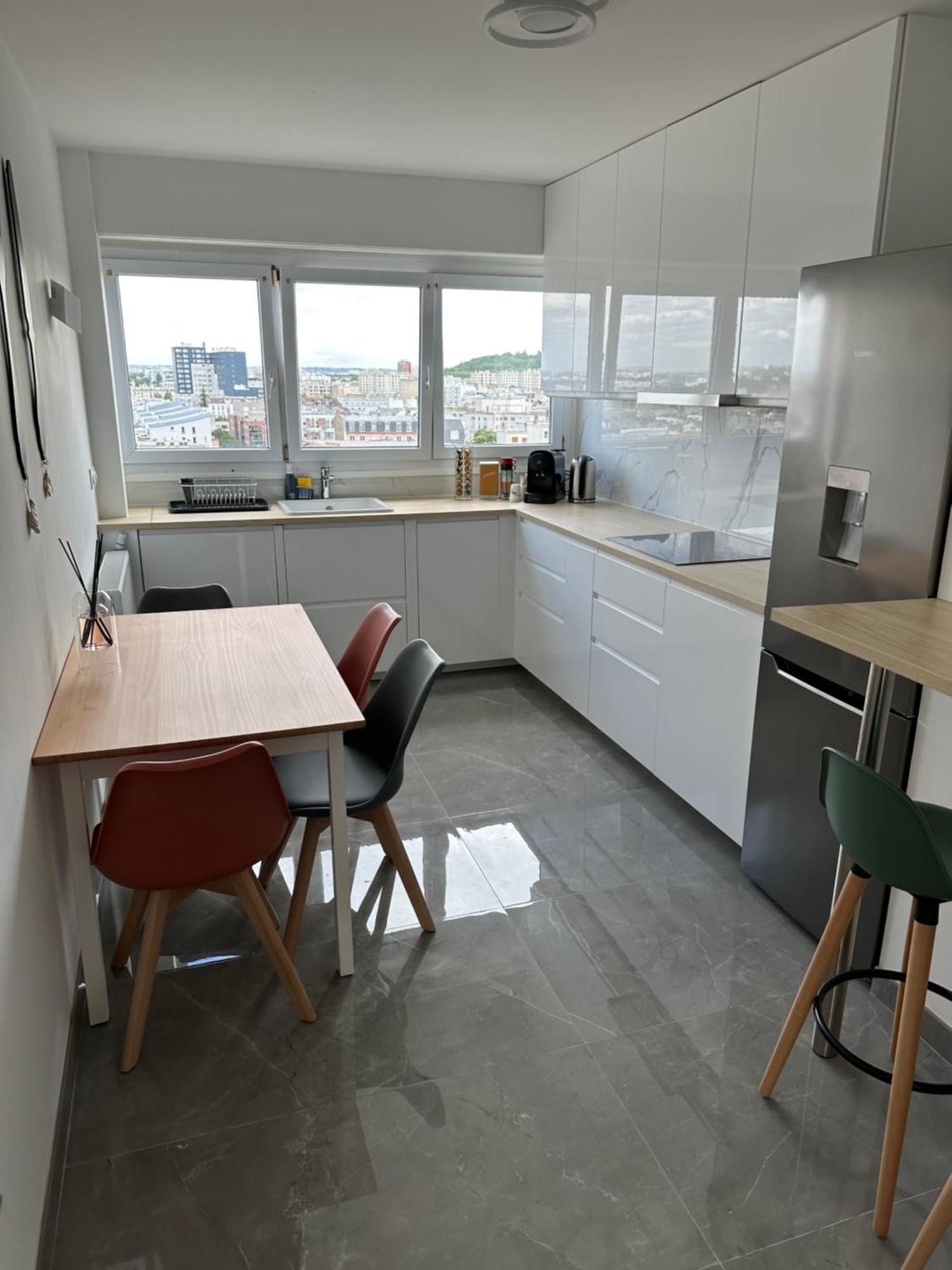 Paris Pantin Magnifique Appartement 4 Pieces De 108M2 Avec 2 Parking Interieur - Tres Cosy Pour 1 A 12 Personnes - Entierement Refait A Neuf Entire Apartment Luxurious And Warm - Pantin Paris 19 Eme Free Wifi Gratuit 外观 照片