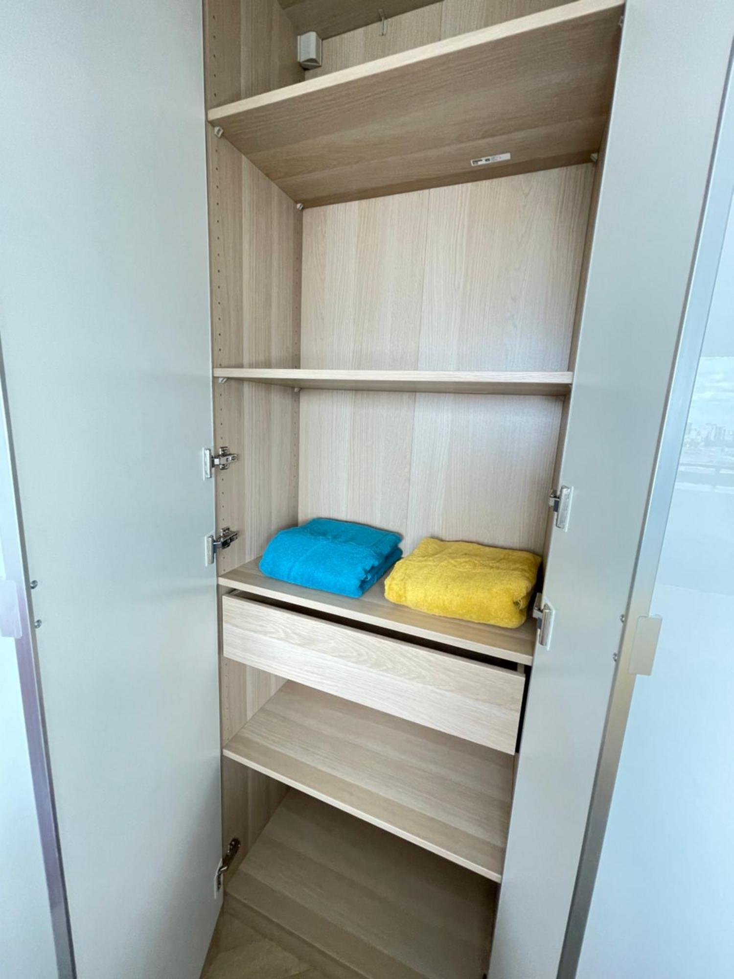 Paris Pantin Magnifique Appartement 4 Pieces De 108M2 Avec 2 Parking Interieur - Tres Cosy Pour 1 A 12 Personnes - Entierement Refait A Neuf Entire Apartment Luxurious And Warm - Pantin Paris 19 Eme Free Wifi Gratuit 外观 照片