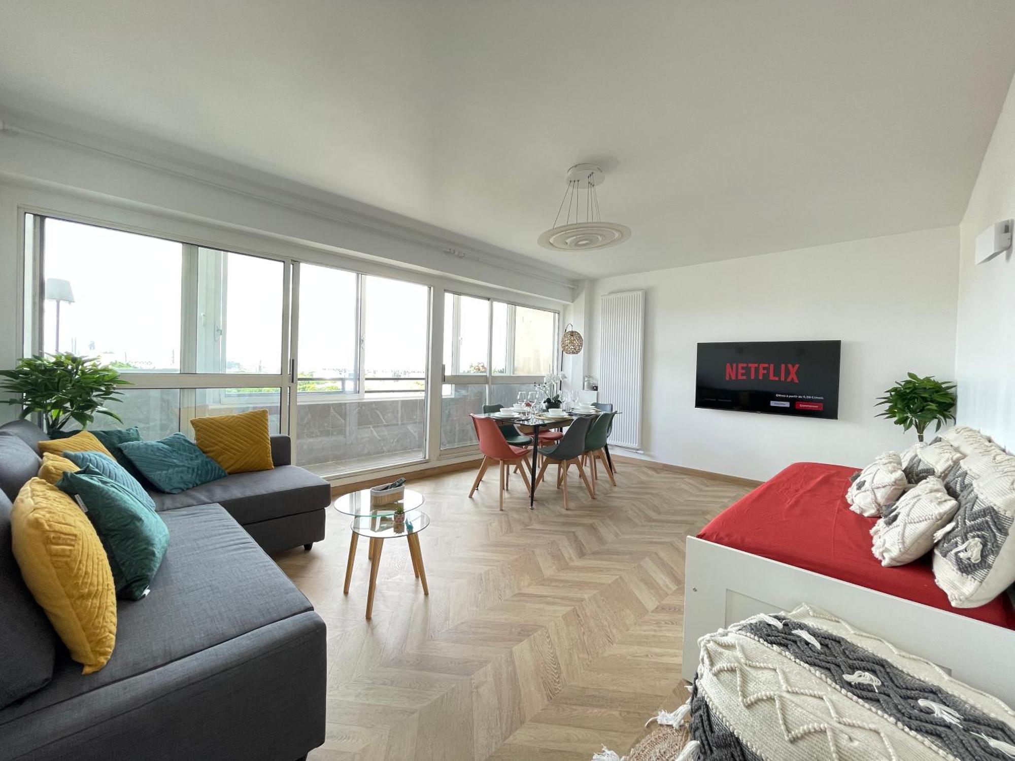 Paris Pantin Magnifique Appartement 4 Pieces De 108M2 Avec 2 Parking Interieur - Tres Cosy Pour 1 A 12 Personnes - Entierement Refait A Neuf Entire Apartment Luxurious And Warm - Pantin Paris 19 Eme Free Wifi Gratuit 外观 照片