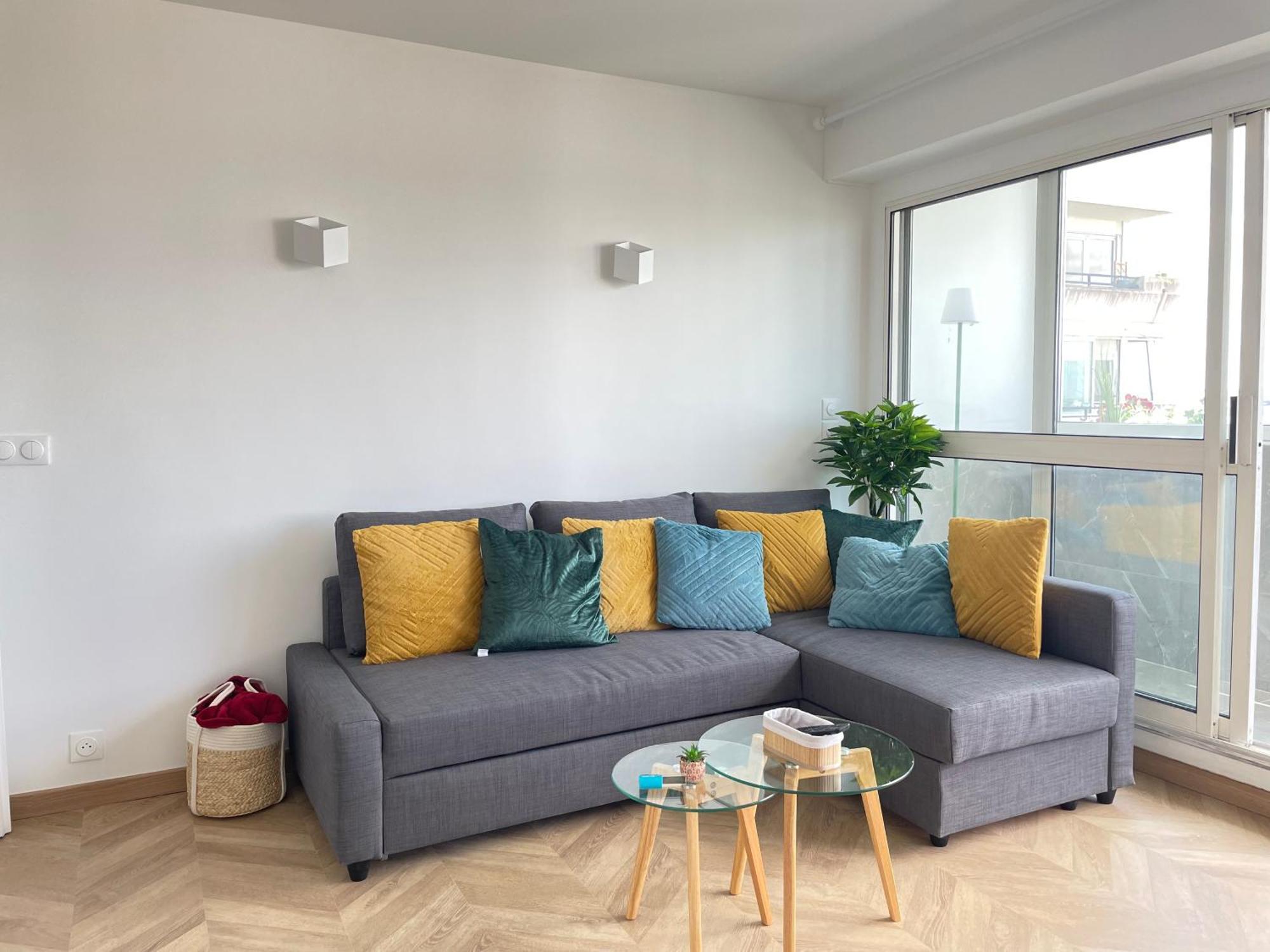 Paris Pantin Magnifique Appartement 4 Pieces De 108M2 Avec 2 Parking Interieur - Tres Cosy Pour 1 A 12 Personnes - Entierement Refait A Neuf Entire Apartment Luxurious And Warm - Pantin Paris 19 Eme Free Wifi Gratuit 外观 照片