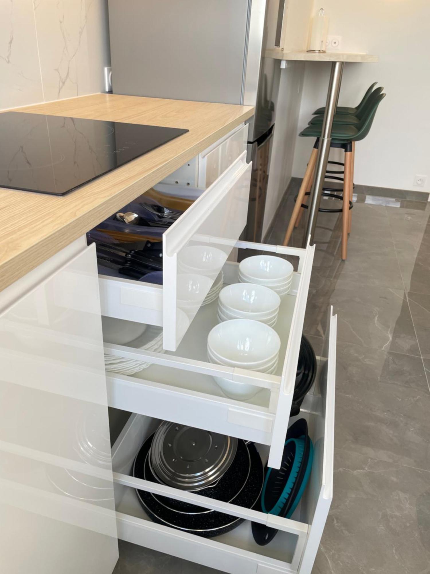 Paris Pantin Magnifique Appartement 4 Pieces De 108M2 Avec 2 Parking Interieur - Tres Cosy Pour 1 A 12 Personnes - Entierement Refait A Neuf Entire Apartment Luxurious And Warm - Pantin Paris 19 Eme Free Wifi Gratuit 外观 照片