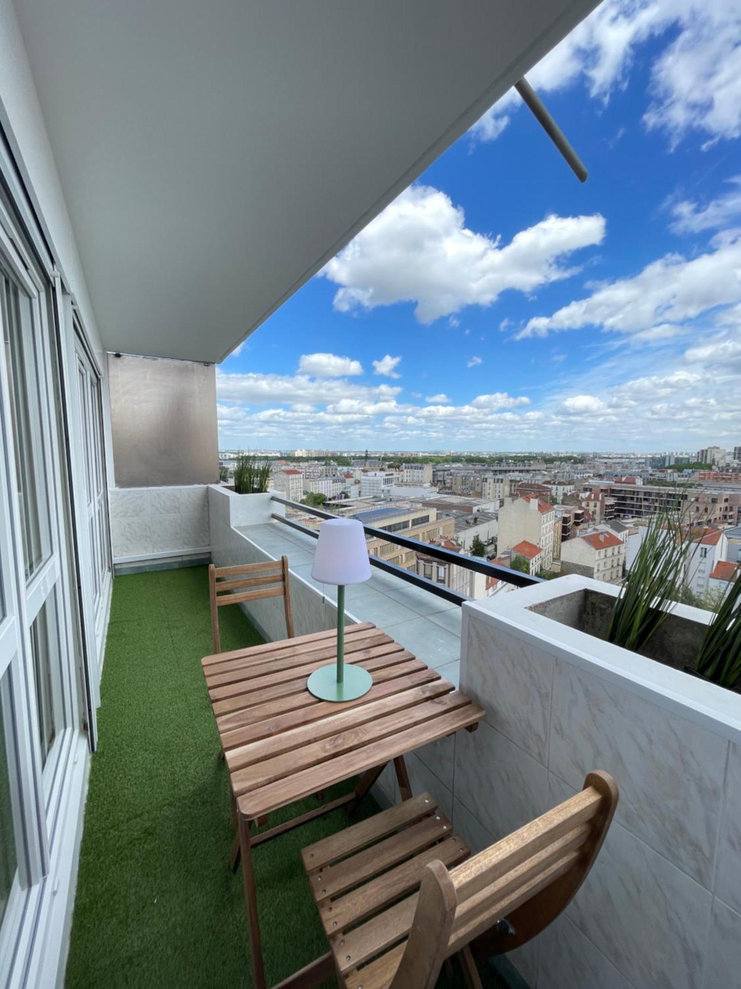 Paris Pantin Magnifique Appartement 4 Pieces De 108M2 Avec 2 Parking Interieur - Tres Cosy Pour 1 A 12 Personnes - Entierement Refait A Neuf Entire Apartment Luxurious And Warm - Pantin Paris 19 Eme Free Wifi Gratuit 外观 照片
