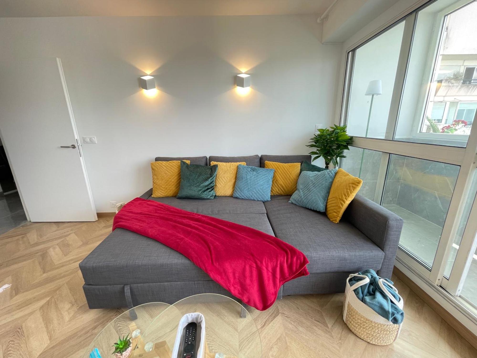 Paris Pantin Magnifique Appartement 4 Pieces De 108M2 Avec 2 Parking Interieur - Tres Cosy Pour 1 A 12 Personnes - Entierement Refait A Neuf Entire Apartment Luxurious And Warm - Pantin Paris 19 Eme Free Wifi Gratuit 外观 照片